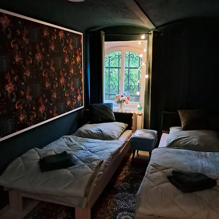 Vandrarhem Bertha-marie Smaragd Oase *