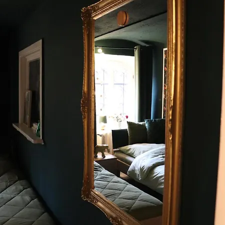 Vandrarhem Bertha-marie Smaragd Oase